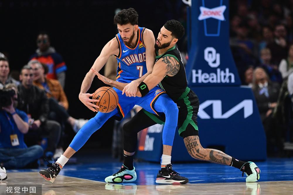 帮助他在不 帮助他在不