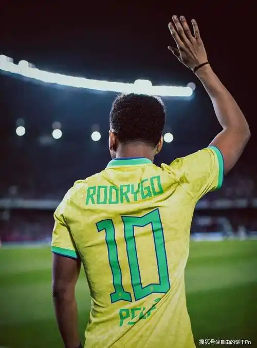 足球新维度 足球新维度