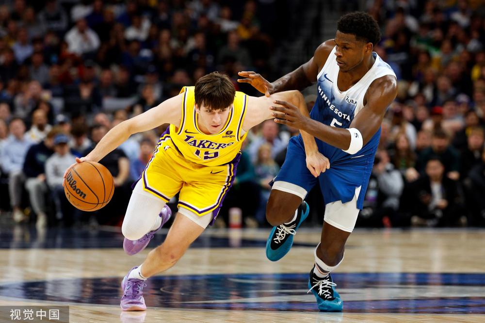 场上演了属 场上演了属