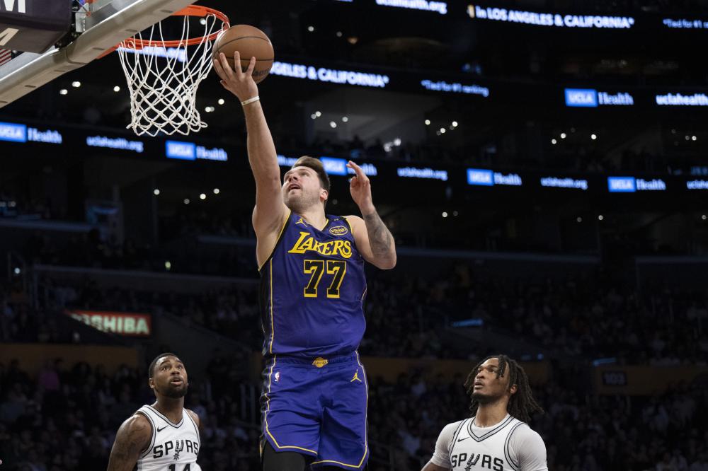 他不仅敢于 他不仅敢于